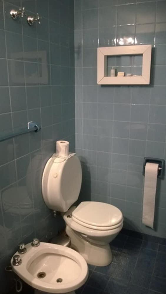 Hosteria Hostal Del Esquiador Сан-Мартін-де-лос-Андес Екстер'єр фото